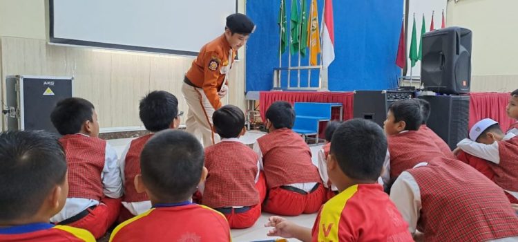 Duta Trantibum SD Muhlas Kampanyekan Sekolah Ramah Anak