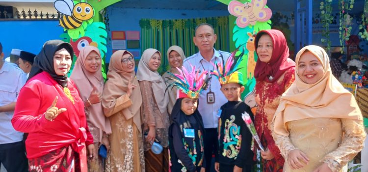 SD Muhlas Wakili Kecamatan Jadi Duta Pameran Pendidikan Sharing Praktik Baik Transisi